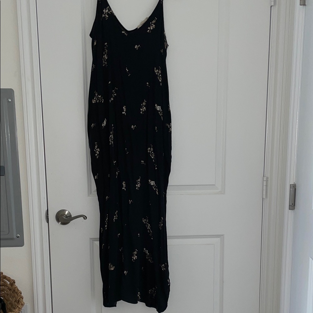 Love Stitch Black Floral Maxi Dress